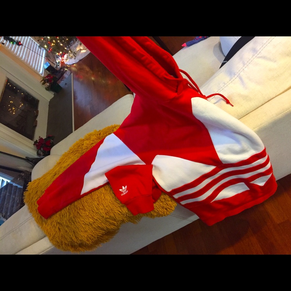 Adidas sweater
